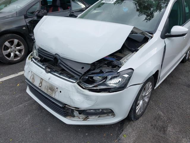 2015 VOLKSWAGEN POLO SE
