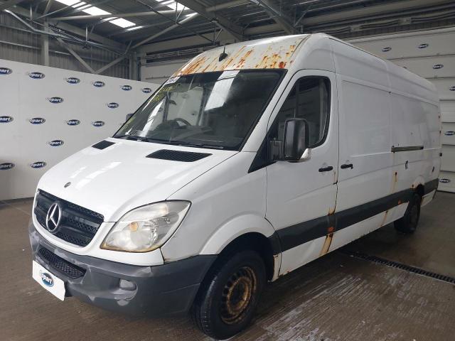 MERCEDES BENZ SPRINTER 3 2011