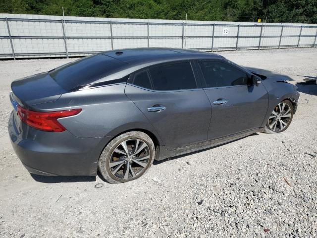 Sedans NISSAN MAXIMA 2017 Szary