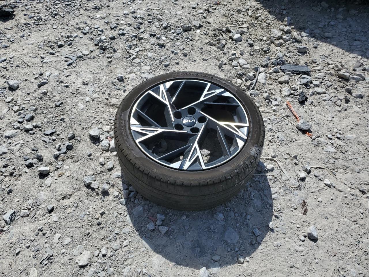 2025 Kia K5 Gt Line VIN: KNAG64J72S5282967 Lot: 65169275