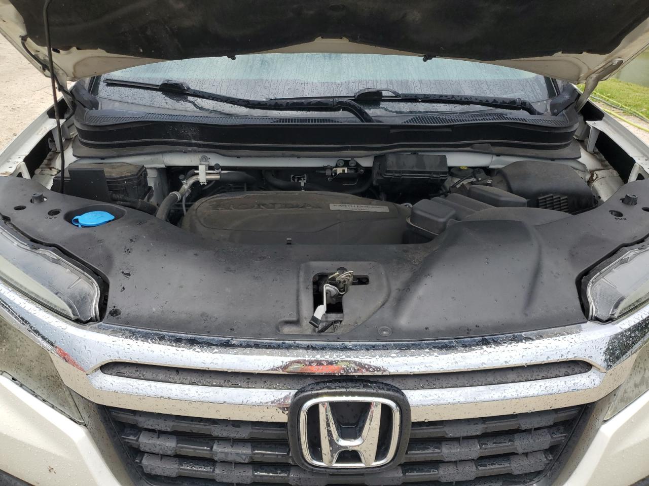 2017 Honda Ridgeline Rtl VIN: 5FPYK2F56HB002044 Lot: 62381335