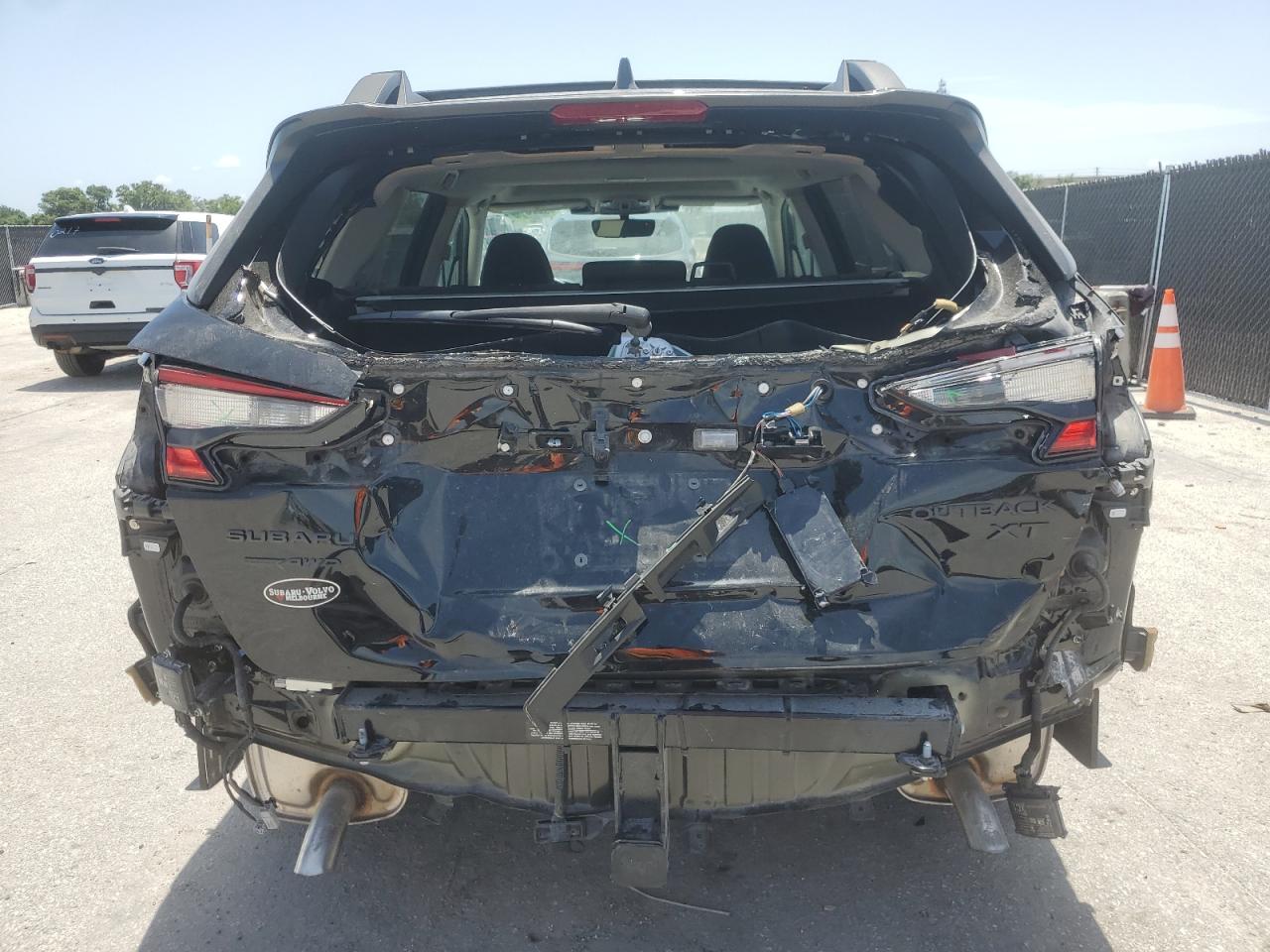 2024 Subaru Outback Onyx Edition Xt VIN: 4S4BTGLD2R3140162 Lot: 62643135