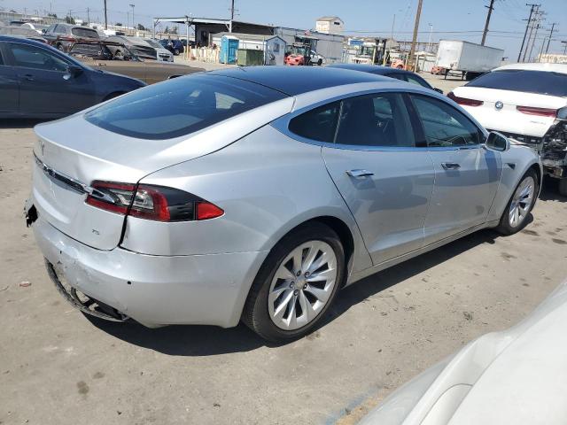  TESLA MODEL S 2017 Srebrny