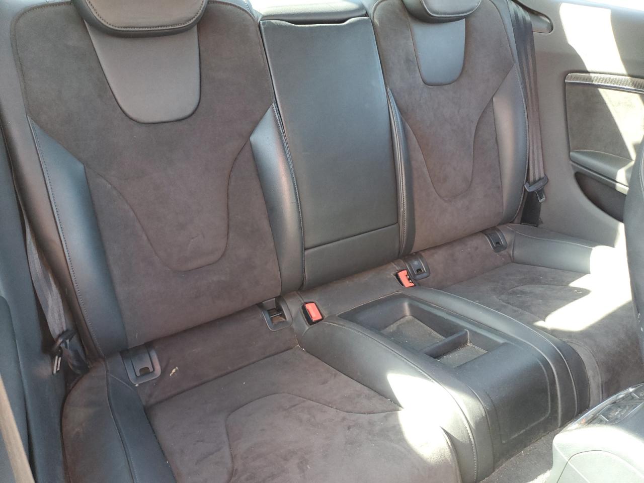 2013 Audi S5 Premium Plus VIN: WAUCGAFR4DA043239 Lot: 64248005