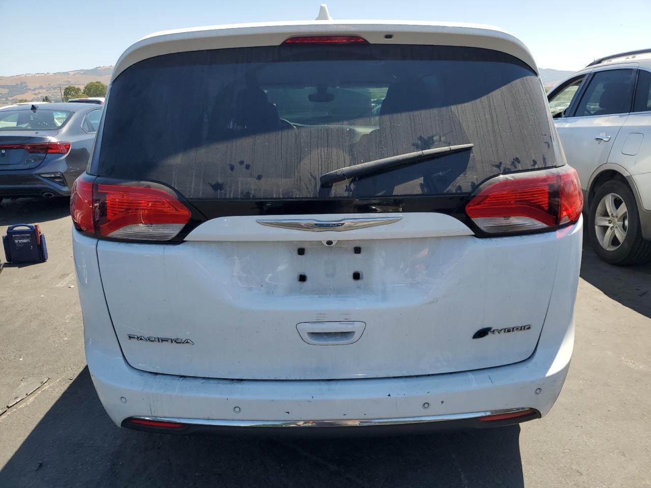 2019 Chrysler Pacifica Hybrid Touring Plus VIN: 2C4RC1H7XKR738676 Lot: 65040045