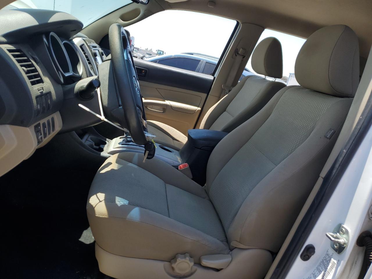 2013 Toyota Tacoma Double Cab Prerunner VIN: 3TMJU4GN1DM147982 Lot: 64634355