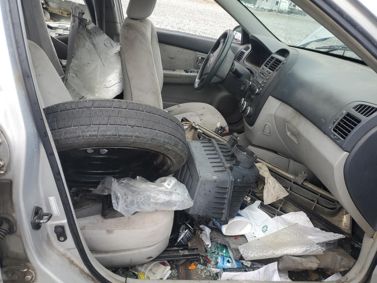 2007 Kia Spectra Ex VIN: KNAFE122475420807 Lot: 62757395