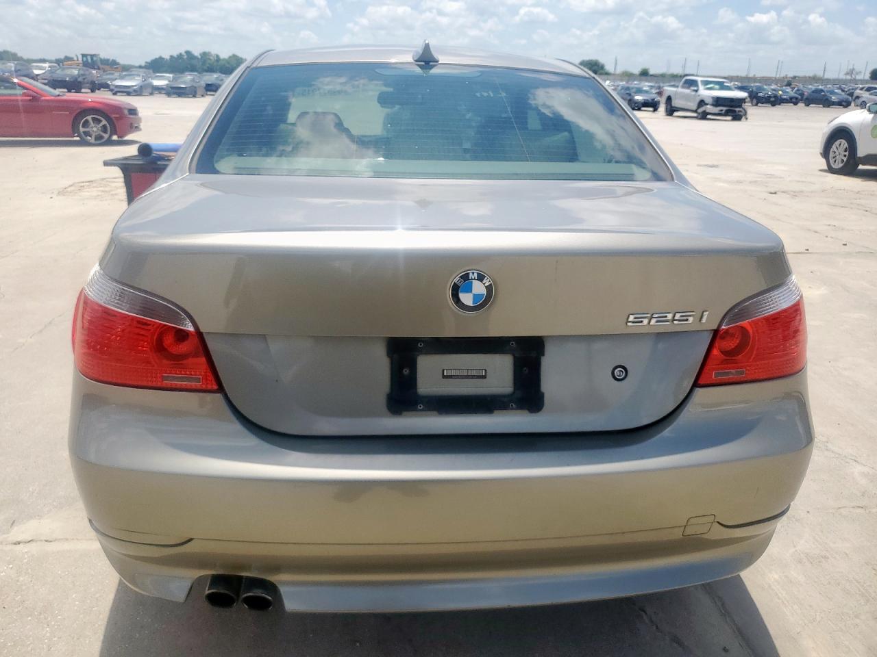 2007 BMW 525 I VIN: WBANE53517CW59612 Lot: 64677915
