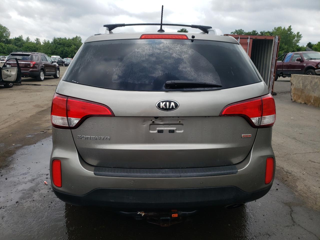 2014 Kia Sorento Lx VIN: 5XYKTCA69EG521868 Lot: 64075215