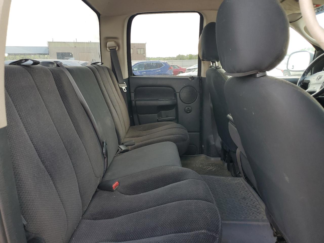 2002 Dodge Ram 1500 VIN: 3D7HU18NX2G132930 Lot: 64979935