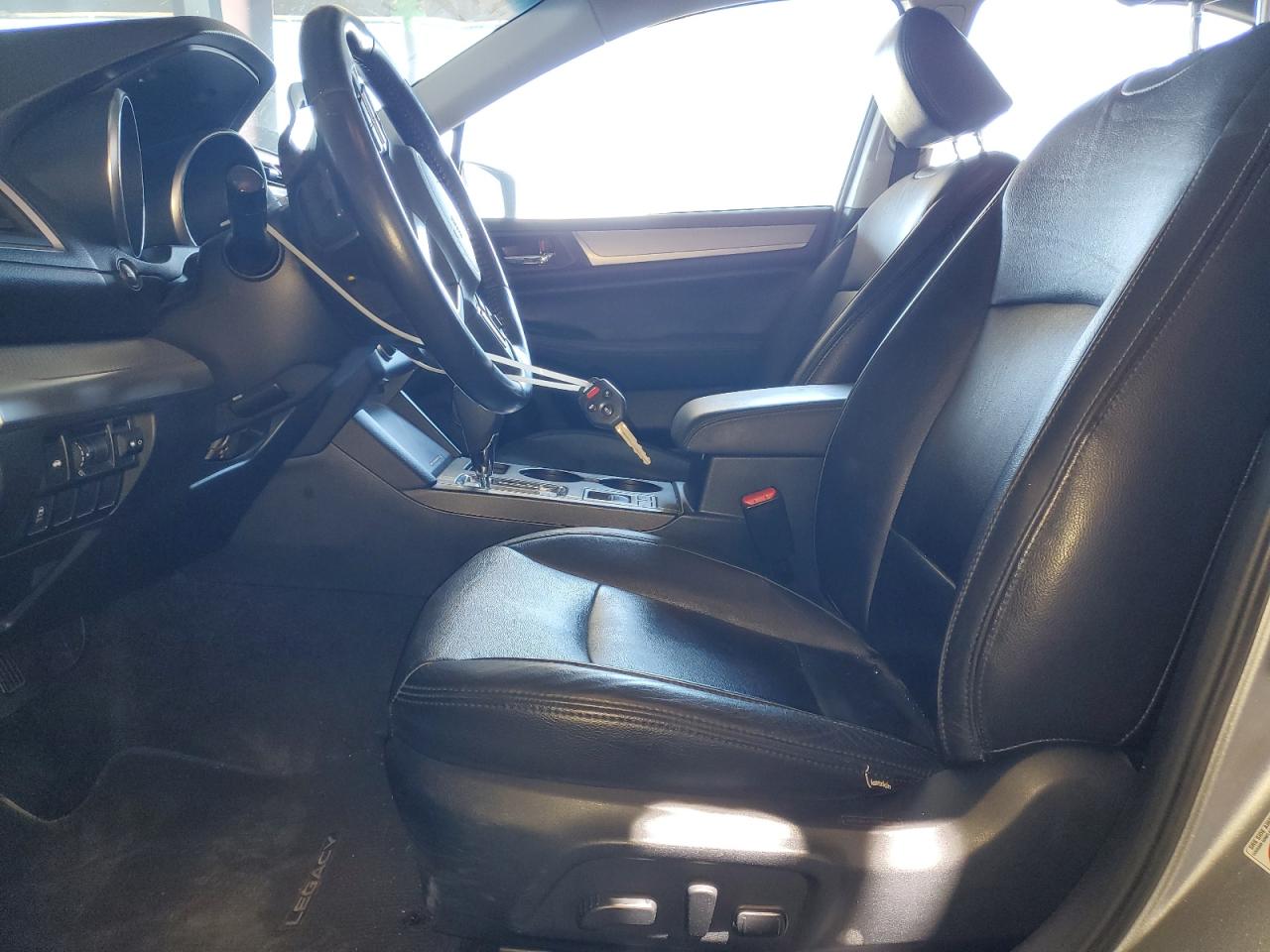 2015 Subaru Legacy 2.5I Premium VIN: 4S3BNAC68F3013800 Lot: 65273825