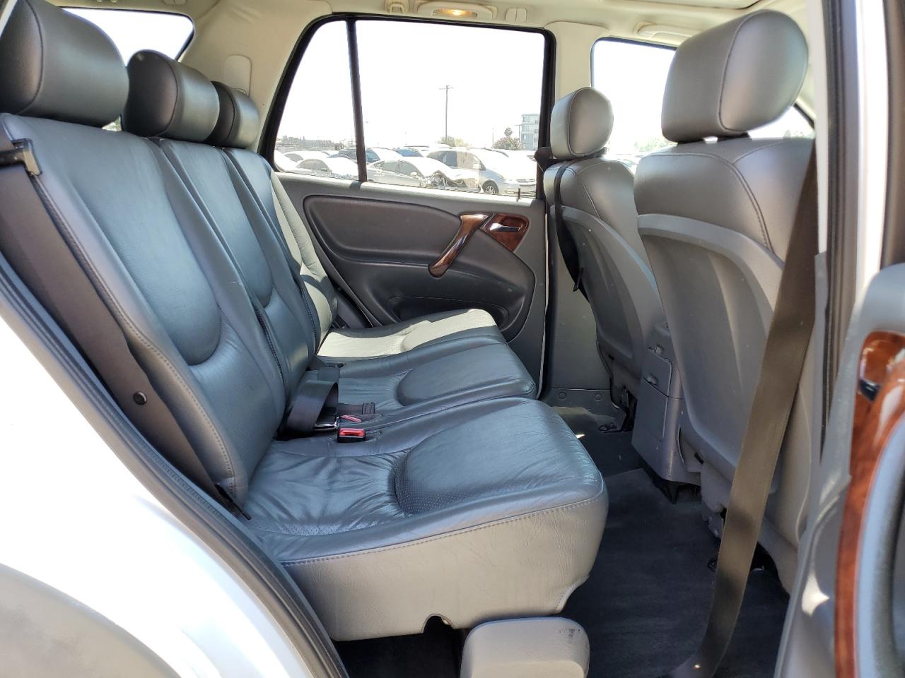 1999 Mercedes-Benz Ml 320 VIN: 4JGAB54EXXA118655 Lot: 63286835