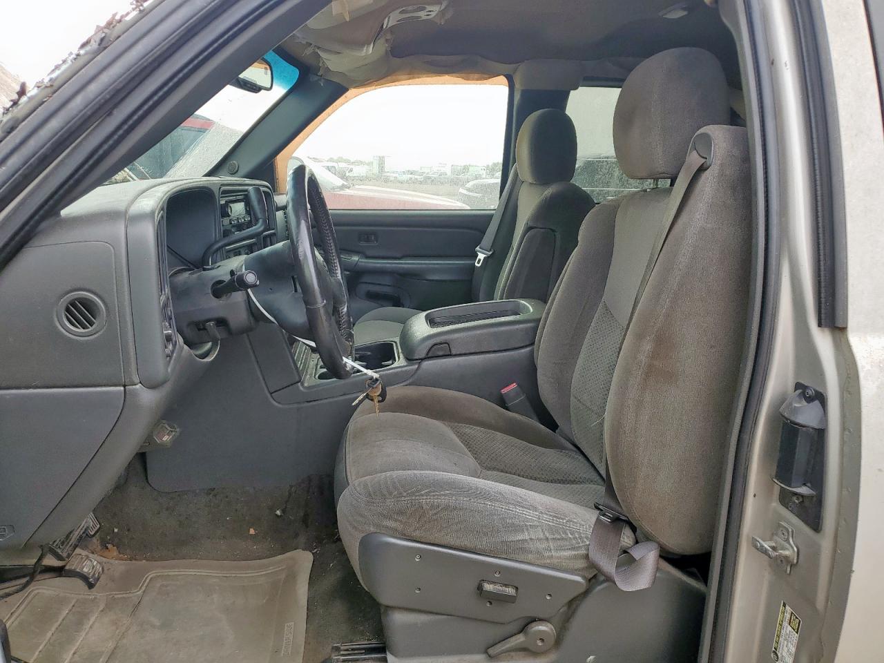 2005 Chevrolet Silverado C1500 VIN: 2GCEC19T251302224 Lot: 65611975
