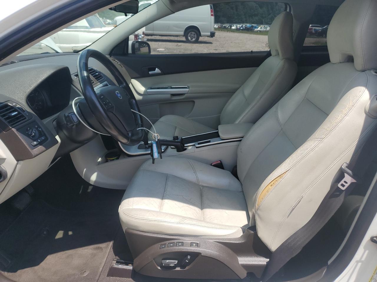 2011 Volvo C30 T5 VIN: YV1672MK3B2224670 Lot: 66259645