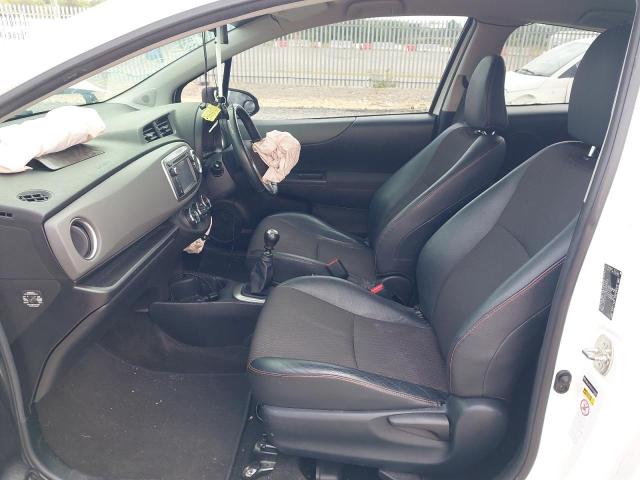2012 TOYOTA YARIS SR V