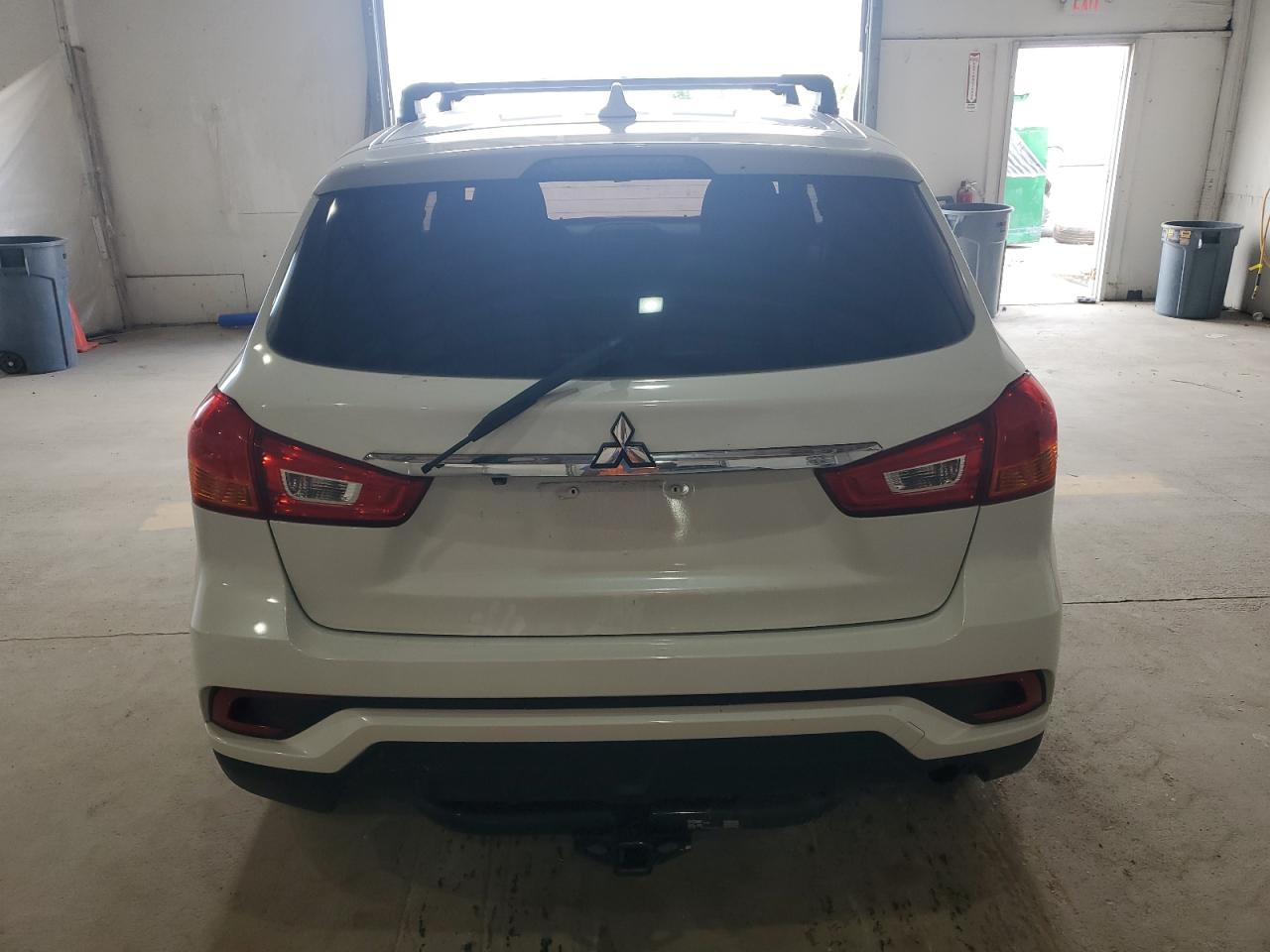 2018 Mitsubishi Outlander Sport Es VIN: JA4AR3AU4JZ009420 Lot: 64959195