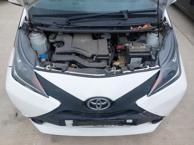 2015 TOYOTA AYGO X VVT
