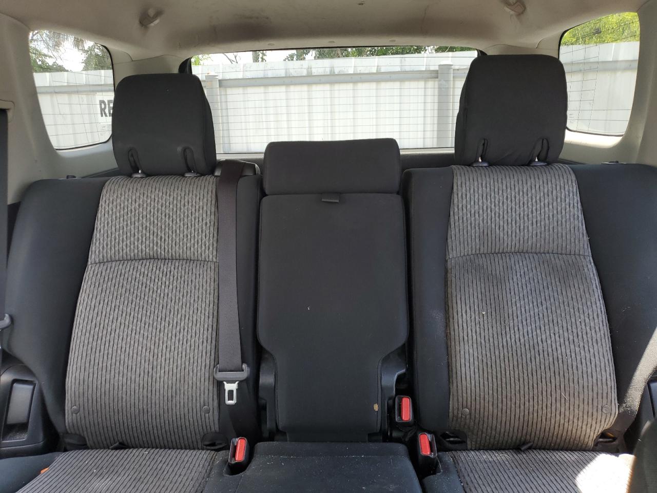 2018 Toyota 4Runner Sr5/Sr5 Premium VIN: JTEBU5JR9J5579884 Lot: 65247815
