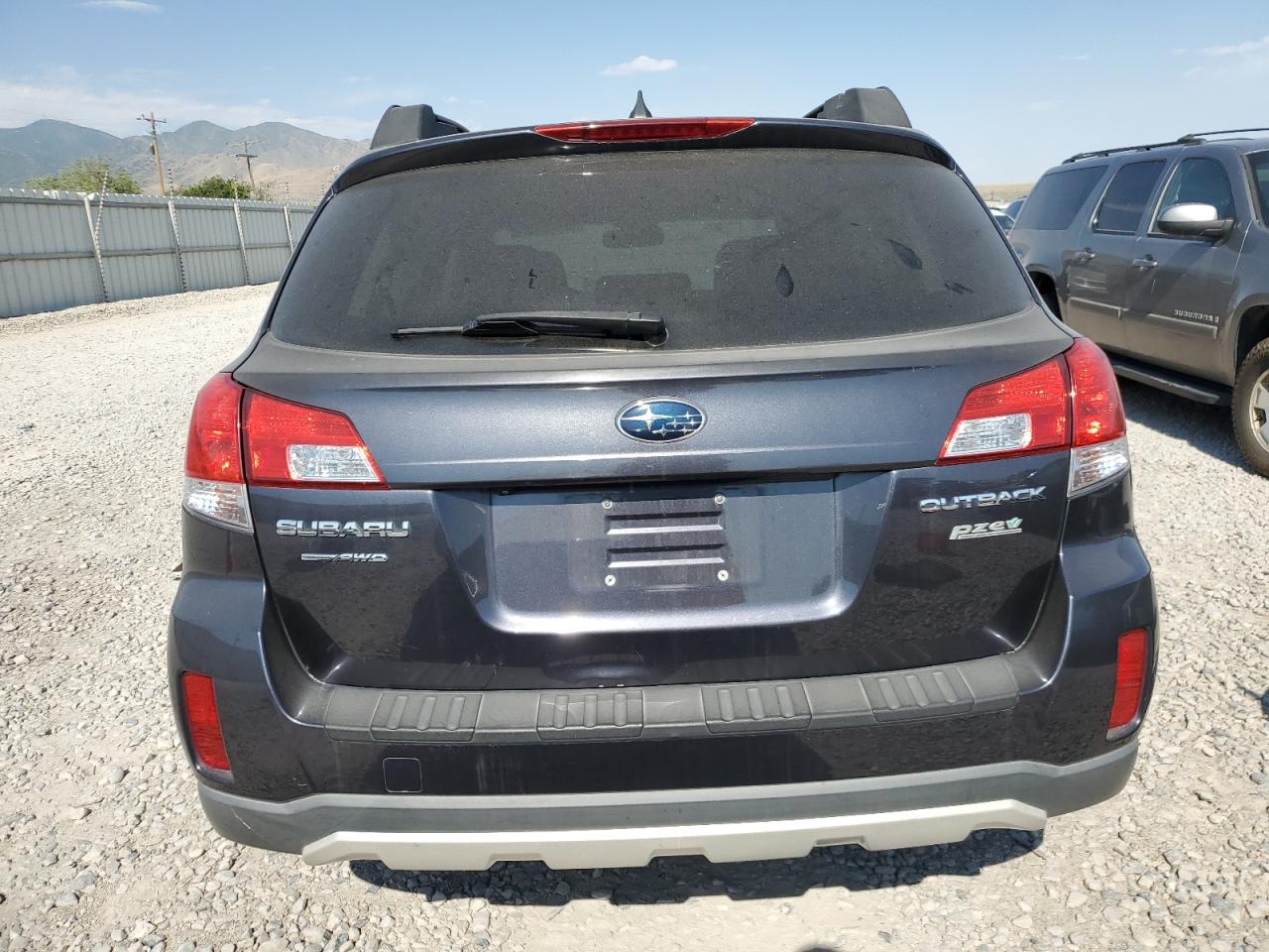 2013 Subaru Outback 2.5I Limited VIN: 4S4BRBKC6D3304029 Lot: 62640335