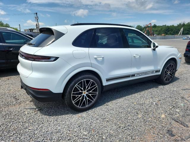  PORSCHE CAYENNE 2024 Biały