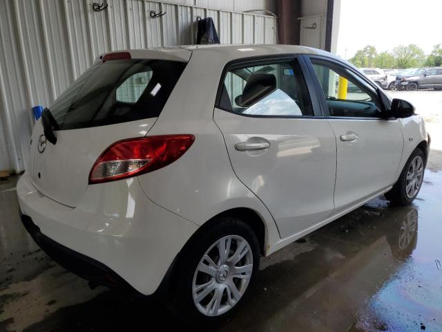 Hatchbacks MAZDA 2 2012 Biały