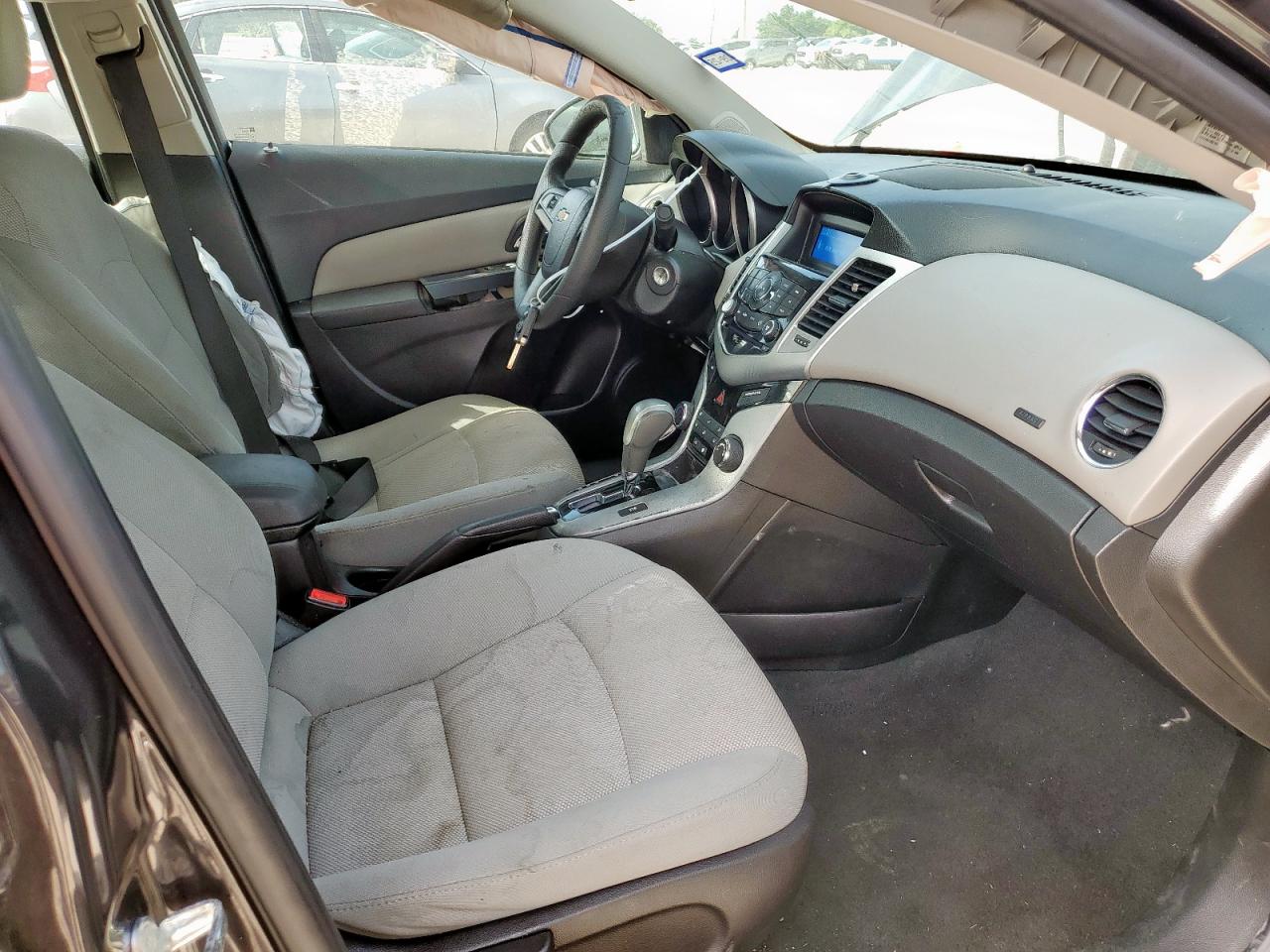 2016 Chevrolet Cruze Limited Lt VIN: 1G1PE5SB6G7226615 Lot: 63311945