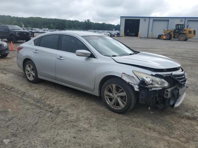 Sedans NISSAN ALTIMA 2013 Srebrny