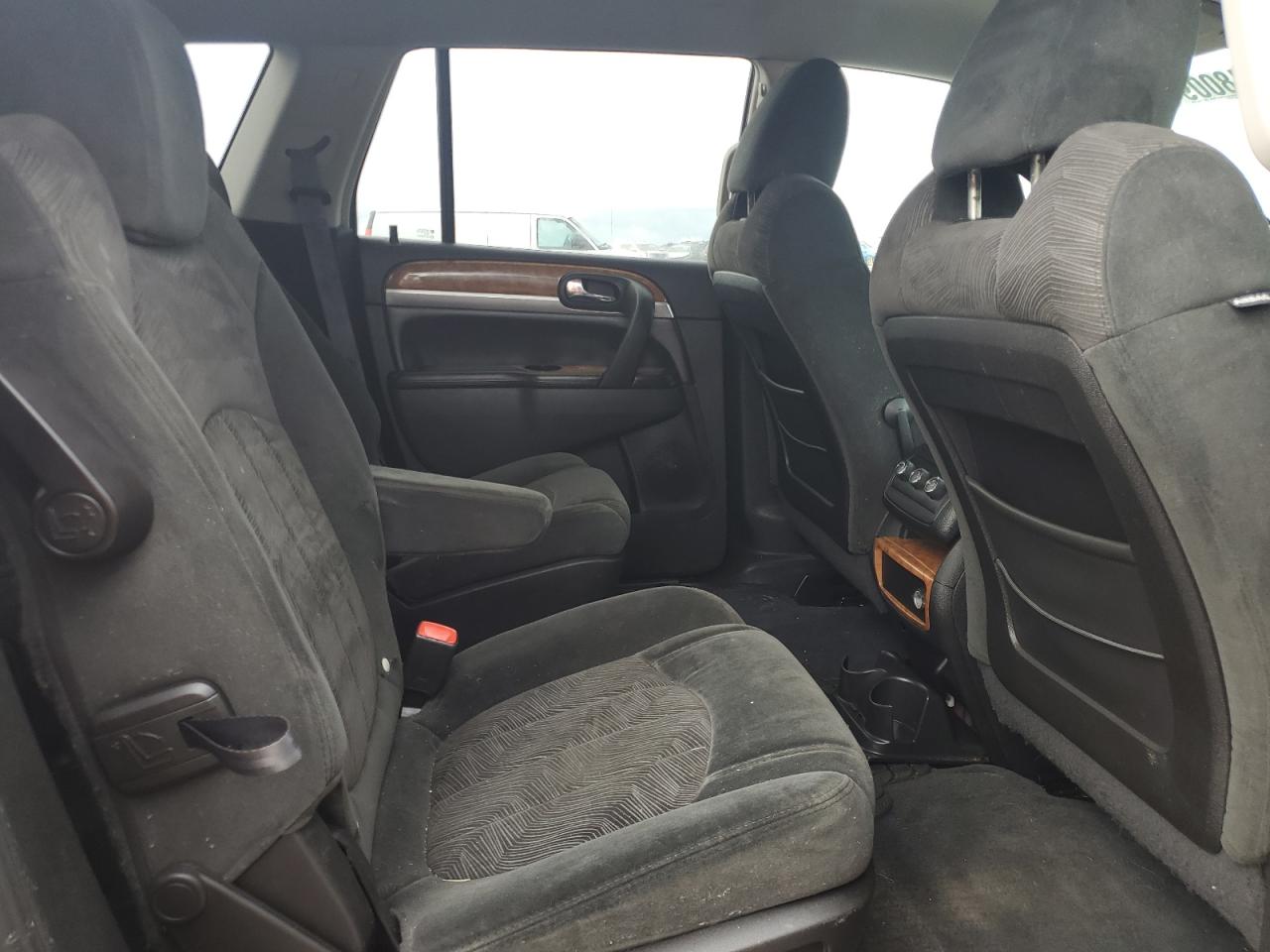 2008 Buick Enclave Cx VIN: 5GAER137X8J247379 Lot: 64800945