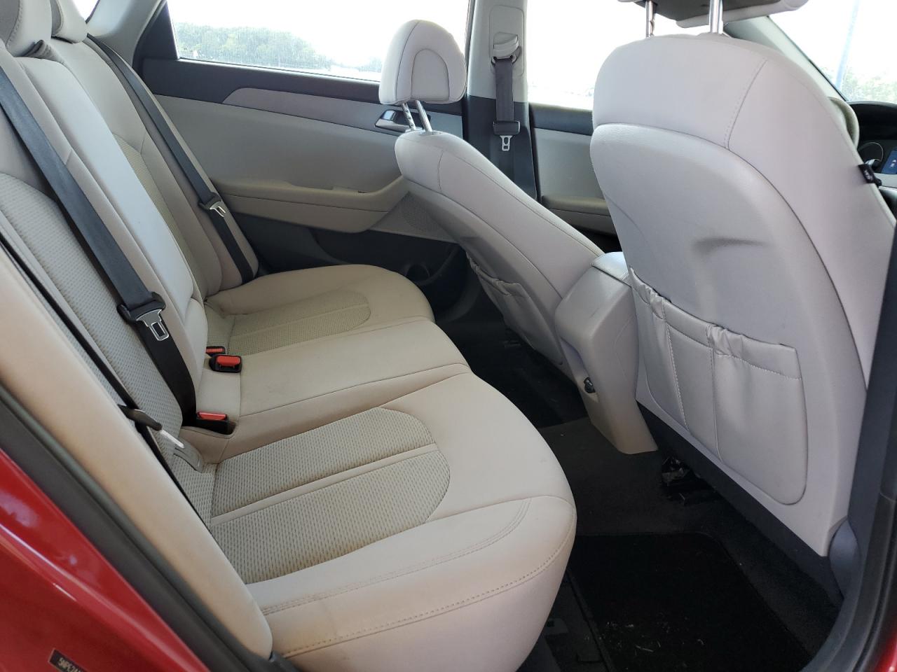 2016 Hyundai Sonata Se VIN: 5NPE24AF4GH372884 Lot: 65647885