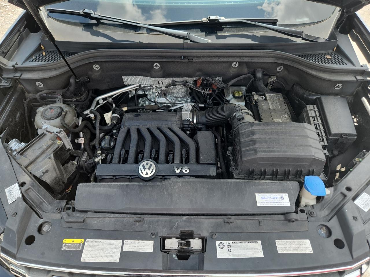 2018 Volkswagen Atlas Se VIN: 1V2LR2CAXJC586952 Lot: 64545605