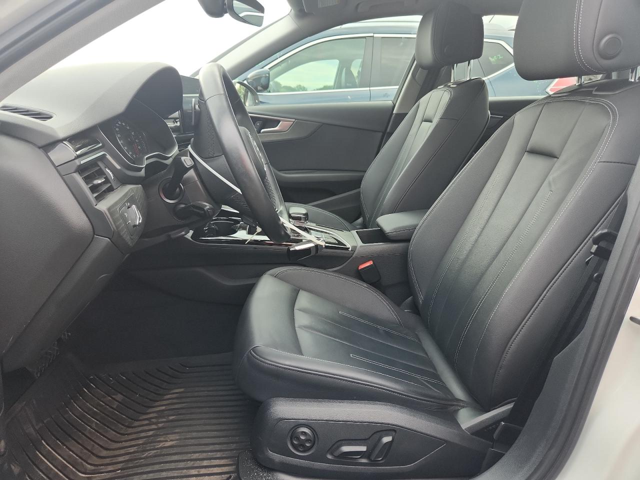 2021 Audi A4 Premium 40 VIN: WAUABAF49MN014483 Lot: 64311095