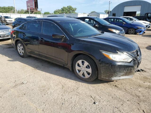  NISSAN ALTIMA 2017 Czarny