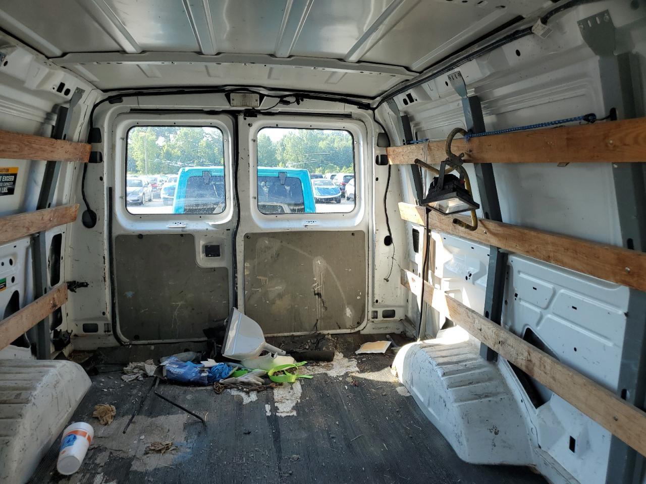 2007 Ford Econoline E250 Van VIN: 1FTNE24W07DA33438 Lot: 63575475