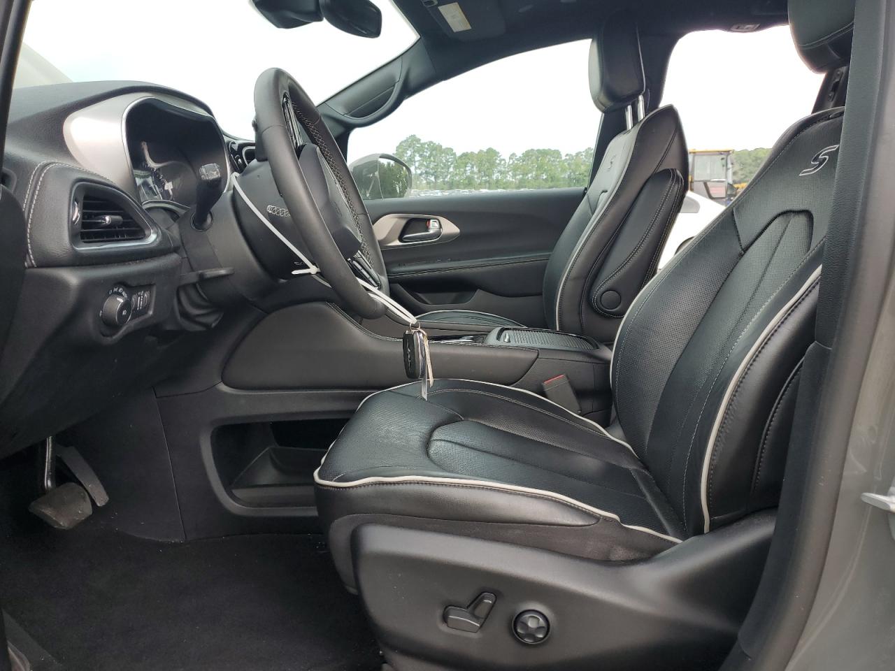 2022 Chrysler Pacifica Limited VIN: 2C4RC1GG0NR195828 Lot: 66844165