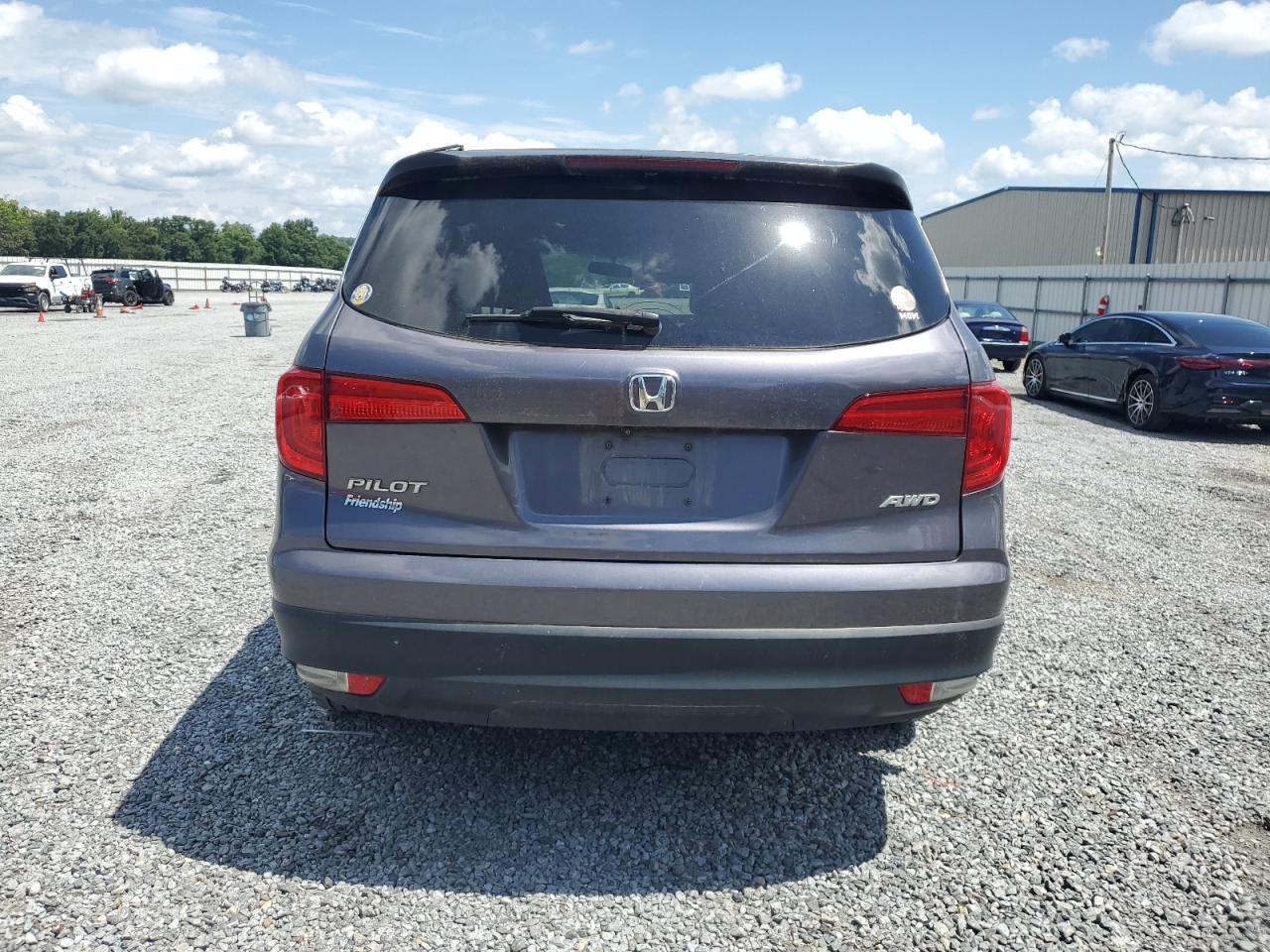 2017 Honda Pilot Lx VIN: 5FNYF6H11HB103913 Lot: 50408295