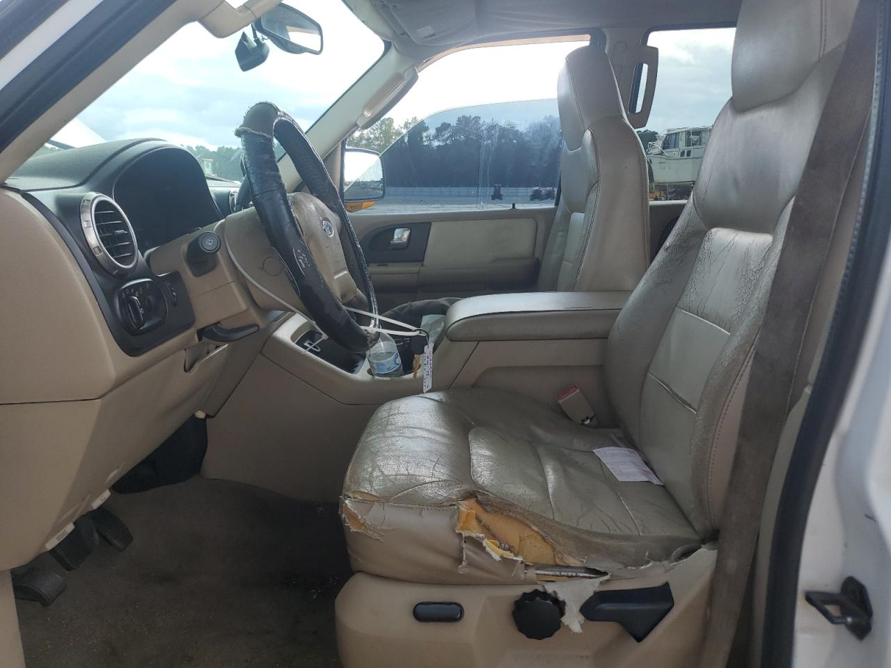 2004 Ford Expedition Eddie Bauer VIN: 1FMPU17L24LB47378 Lot: 64646335