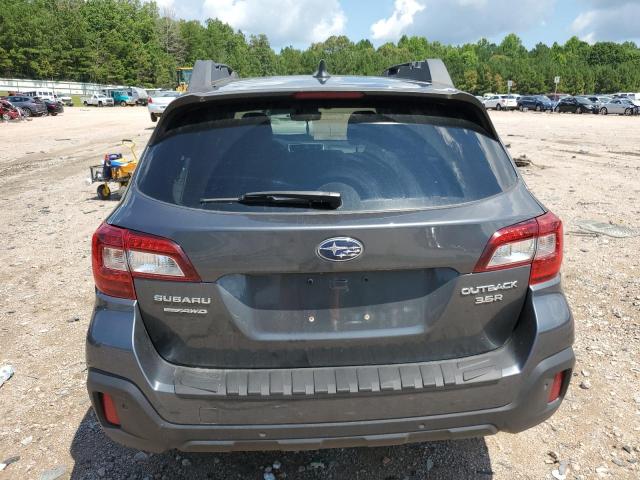  SUBARU OUTBACK 2018 Szary