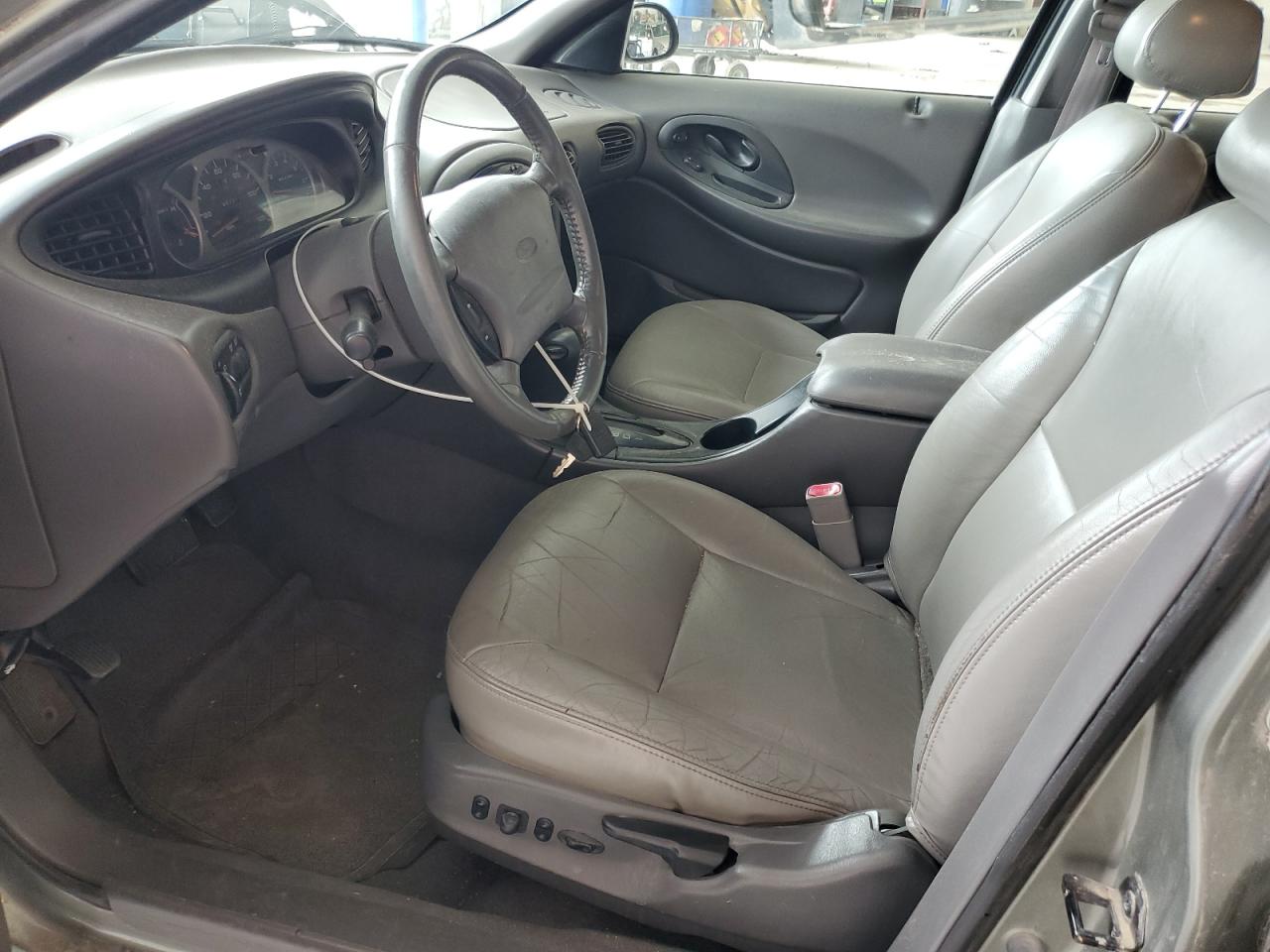 1999 Ford Taurus Se VIN: 1FAFP53S3XG318833 Lot: 64967075