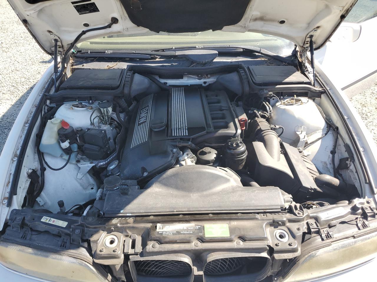2000 BMW 528 I VIN: WBADM5340YBY19525 Lot: 63265695