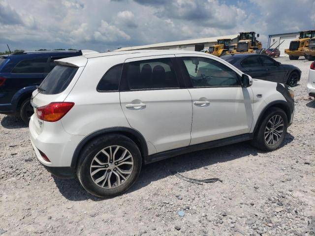  MITSUBISHI OUTLANDER 2019 Biały