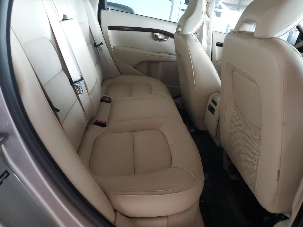 2016 Volvo Xc70 T5 Platinum VIN: YV4612NM6G1245269 Lot: 63143775