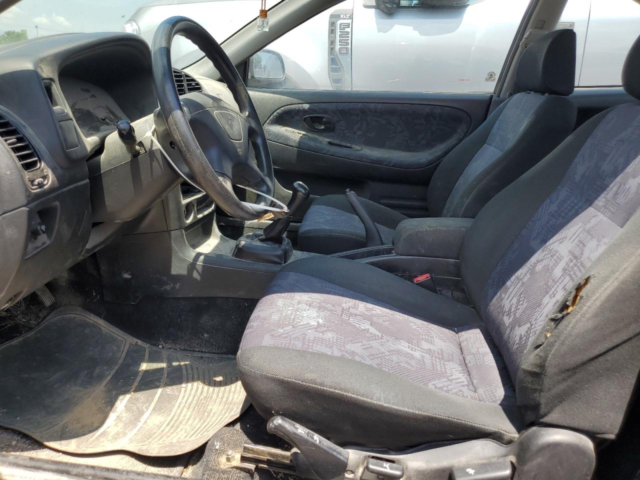 2000 Mitsubishi Mirage De VIN: JA3AY11A4YU051806 Lot: 63440525