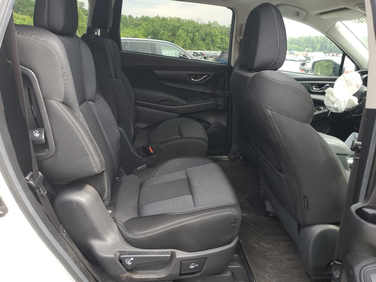 2024 Subaru Ascent Premium VIN: 4S4WMAED8R3402629 Lot: 64260785