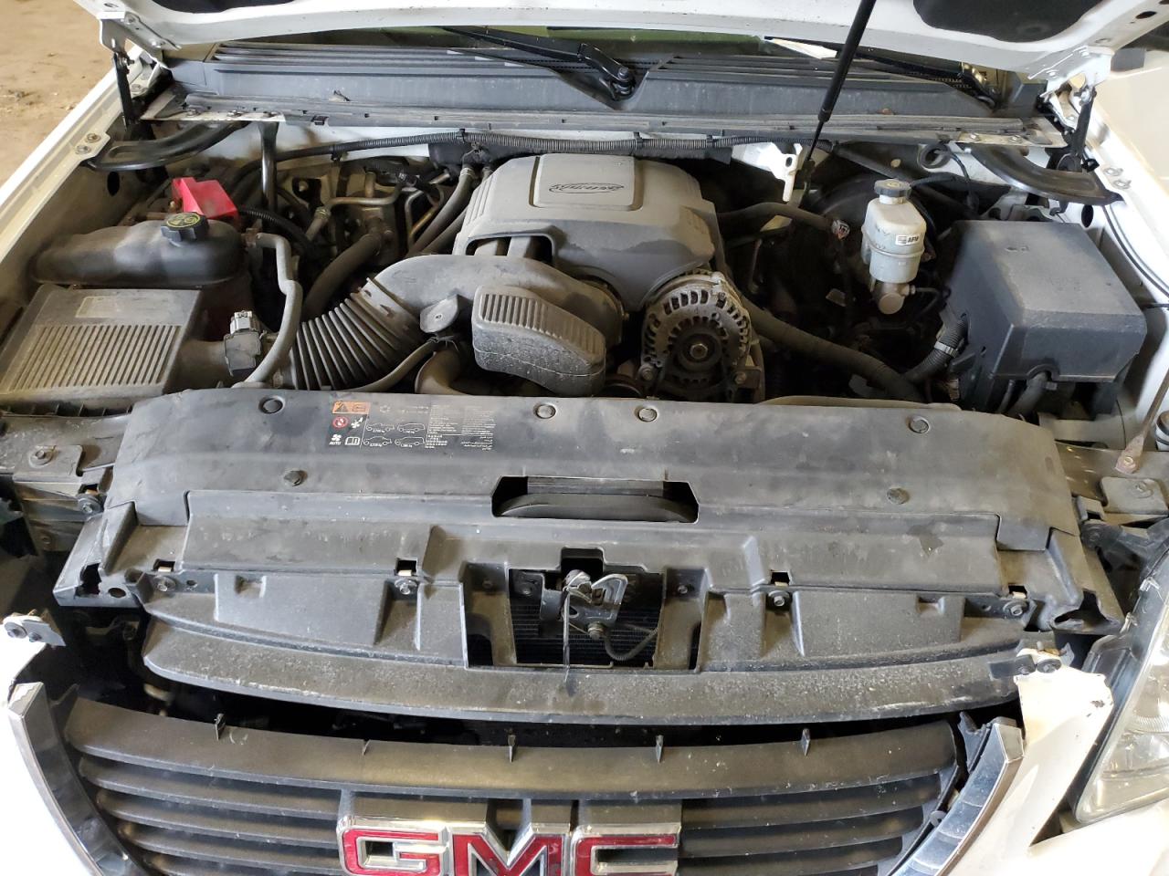 1gks2ce0xdr303628 1GKS2CE0XDR303628 2013 GMC Yukon Slt