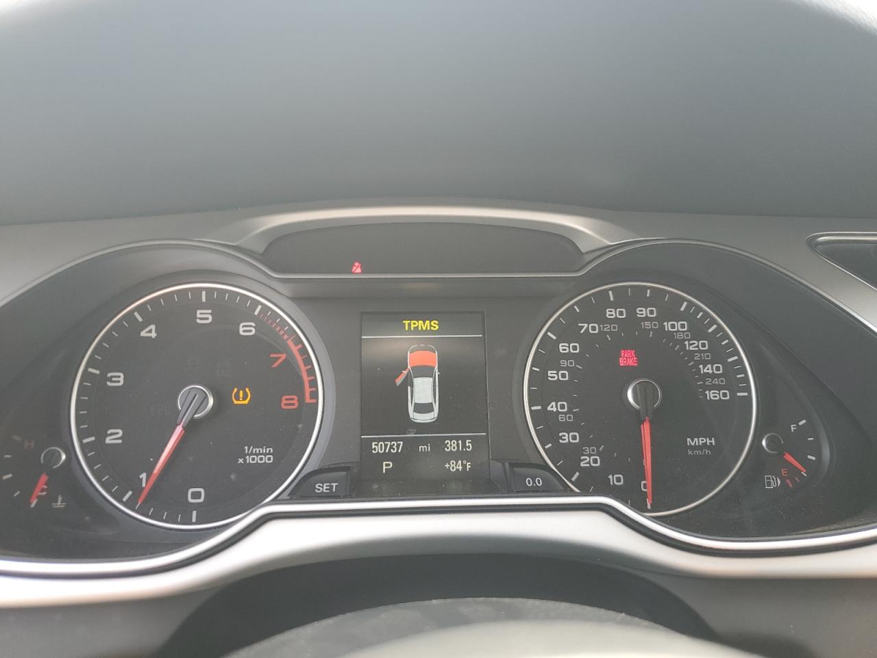 2015 Audi A4 Premium Plus VIN: WAUFFAFL8FN041615 Lot: 63707415