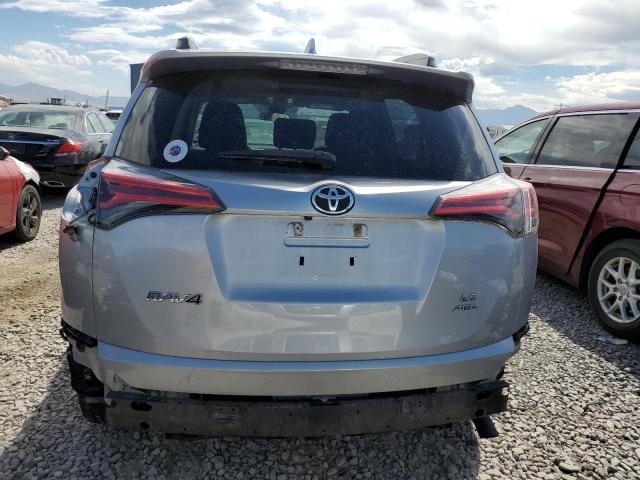  TOYOTA RAV4 2018 Srebrny
