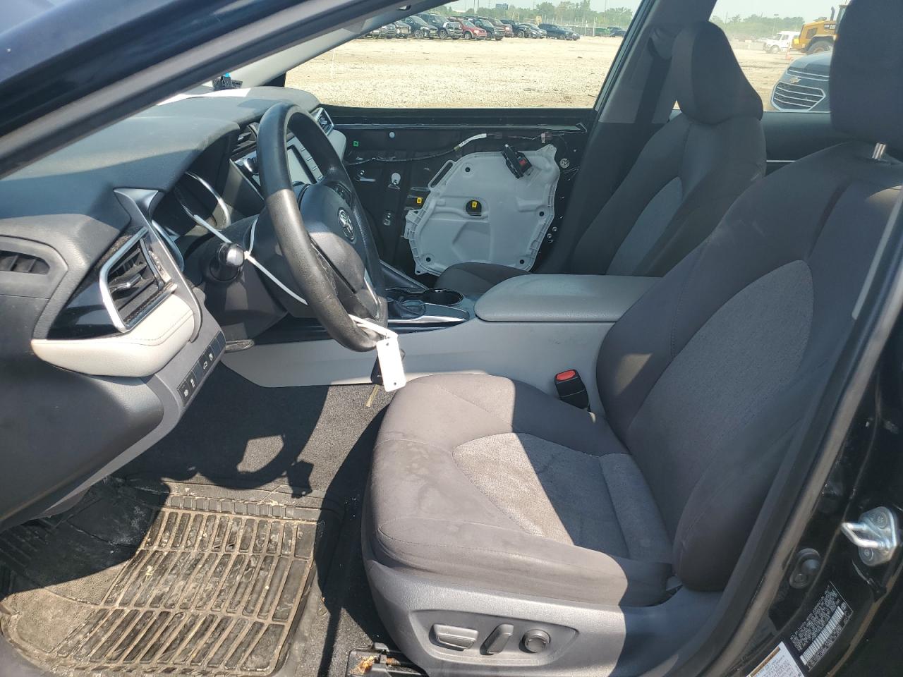 2018 Toyota Camry L VIN: JTNB11HK8J3017268 Lot: 64760415