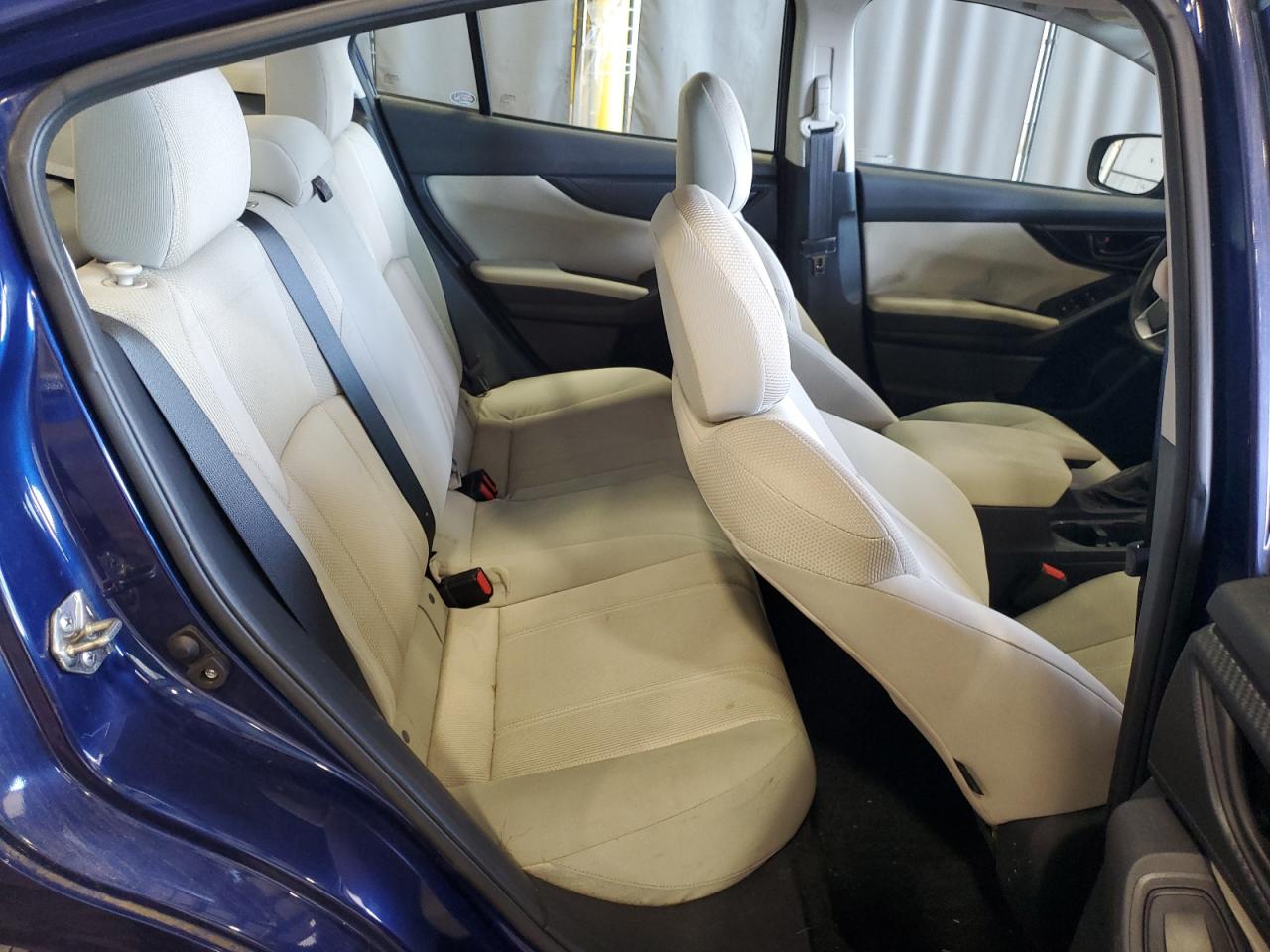 2018 Subaru Impreza Premium VIN: 4S3GKAB65J3621850 Lot: 63196235