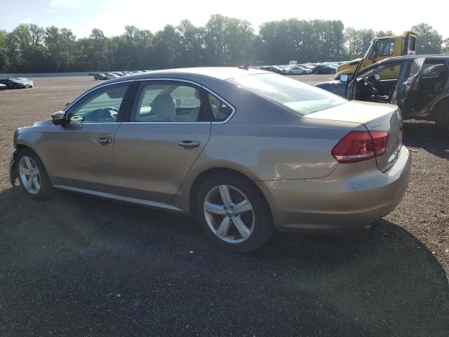  VOLKSWAGEN PASSAT 2015 Złoty