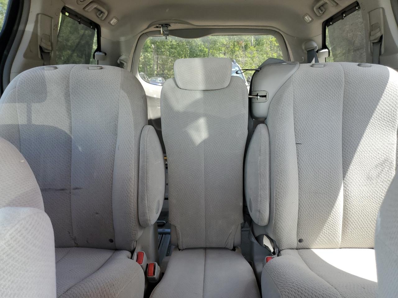2013 Toyota Sienna Le VIN: 5TDKK3DC7DS314689 Lot: 62989595